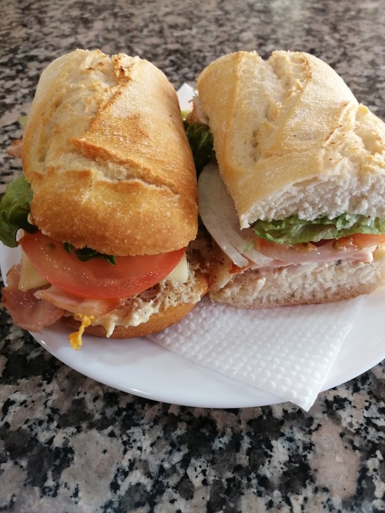 EL CASINO — Comida y bebida
