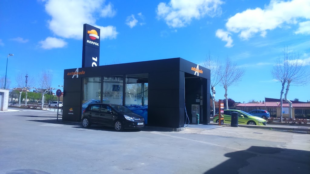 Estaciones de Servicio Serviaragon-Repsol (Ejea de los Caballeros) — Del propietario
