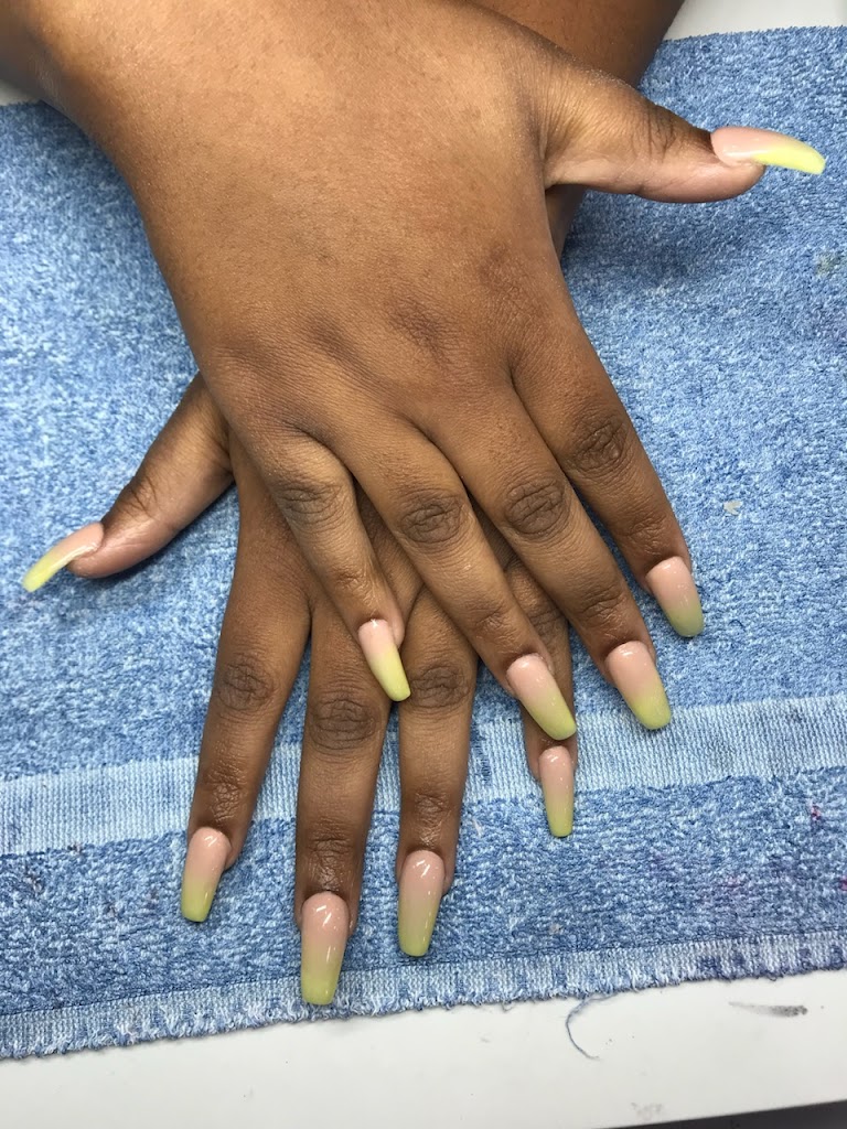 B B nails - Pelham, AL