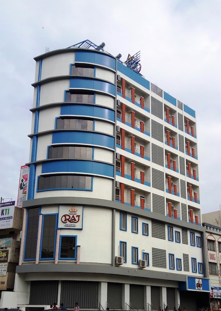 Hotel Raj Heights