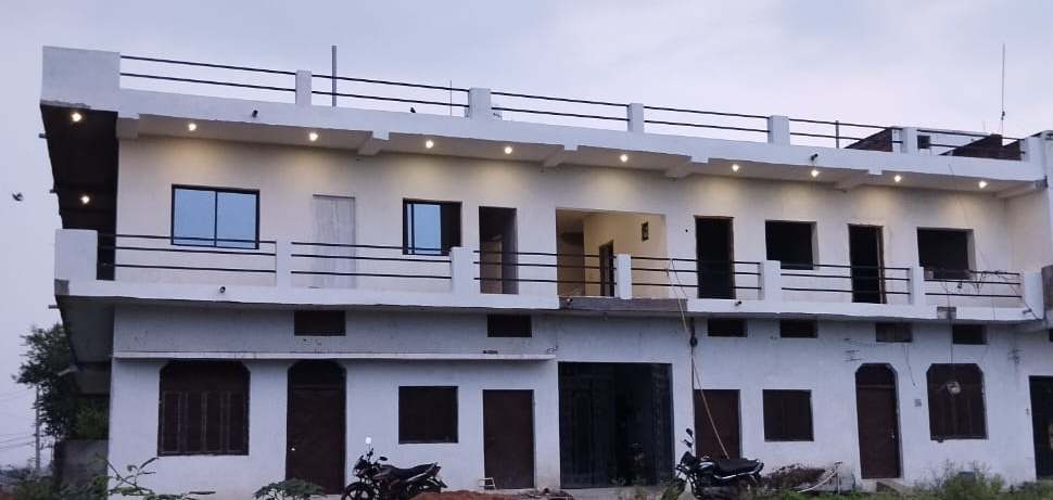 Pavini Home Stay