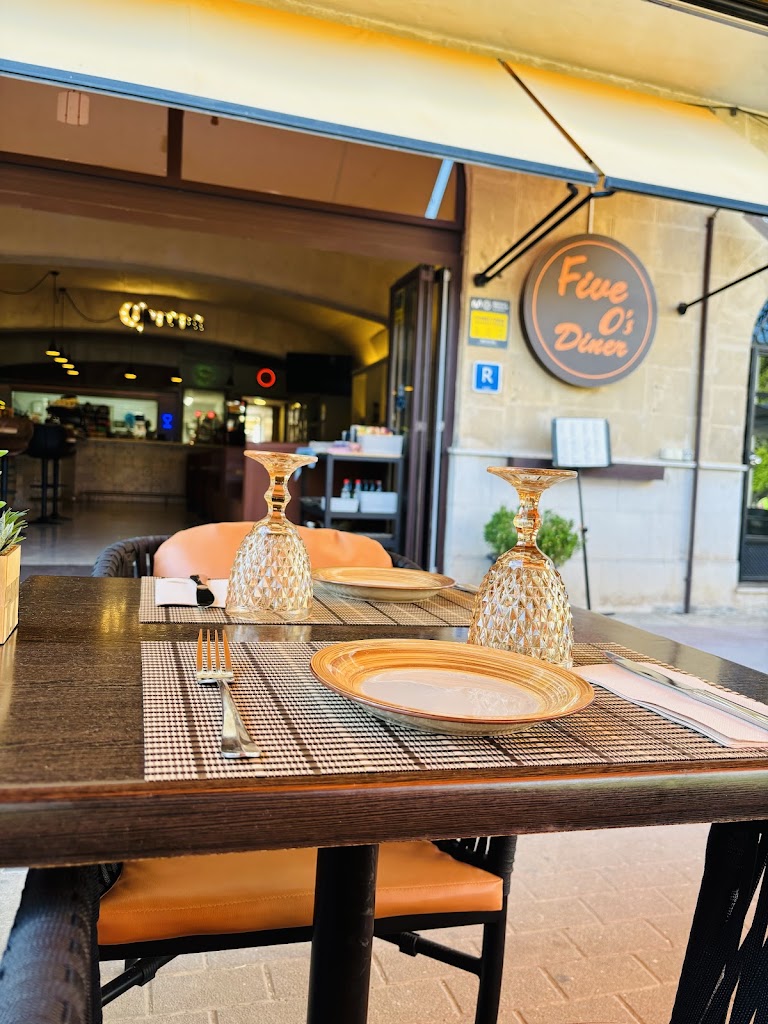 Five o diner — Ambiente