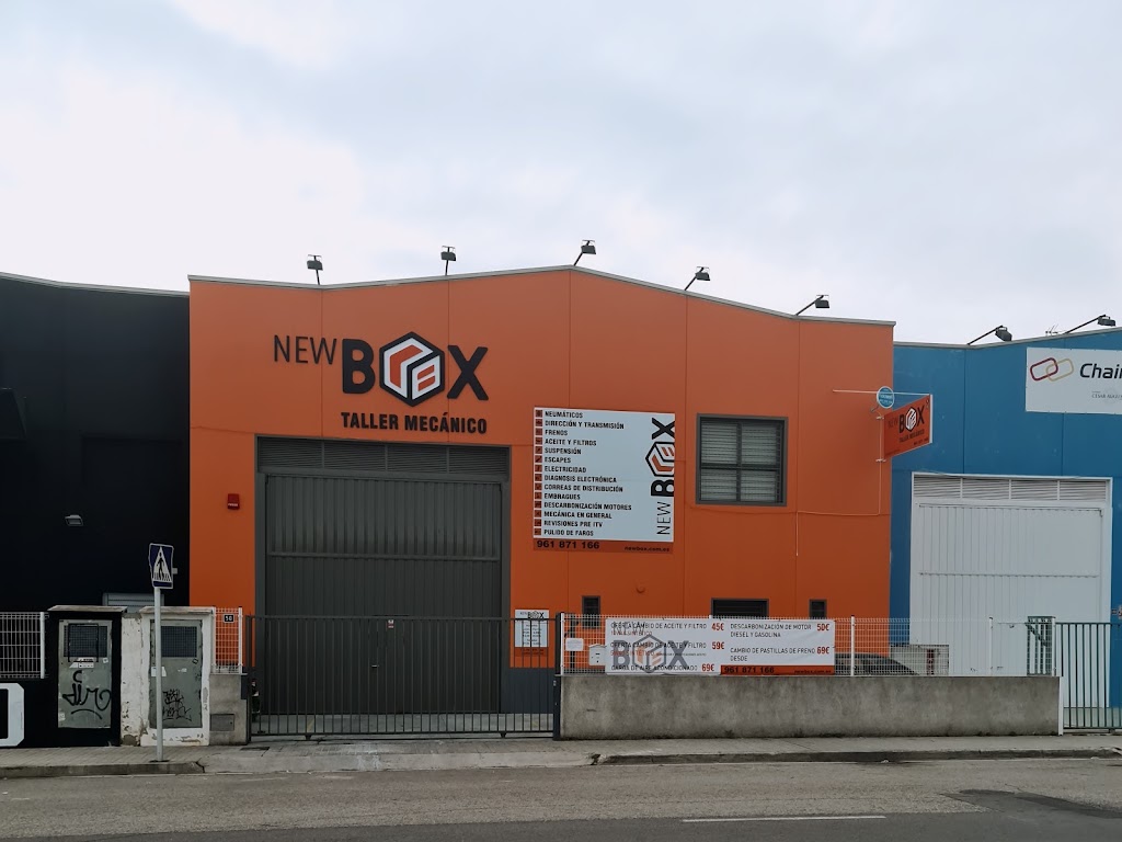 TALLERES NEW BOX MASSANA SL — Exterior