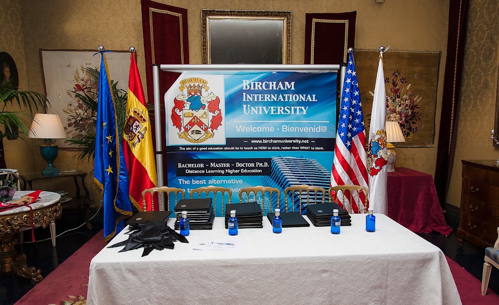 Bircham International University — Del propietario