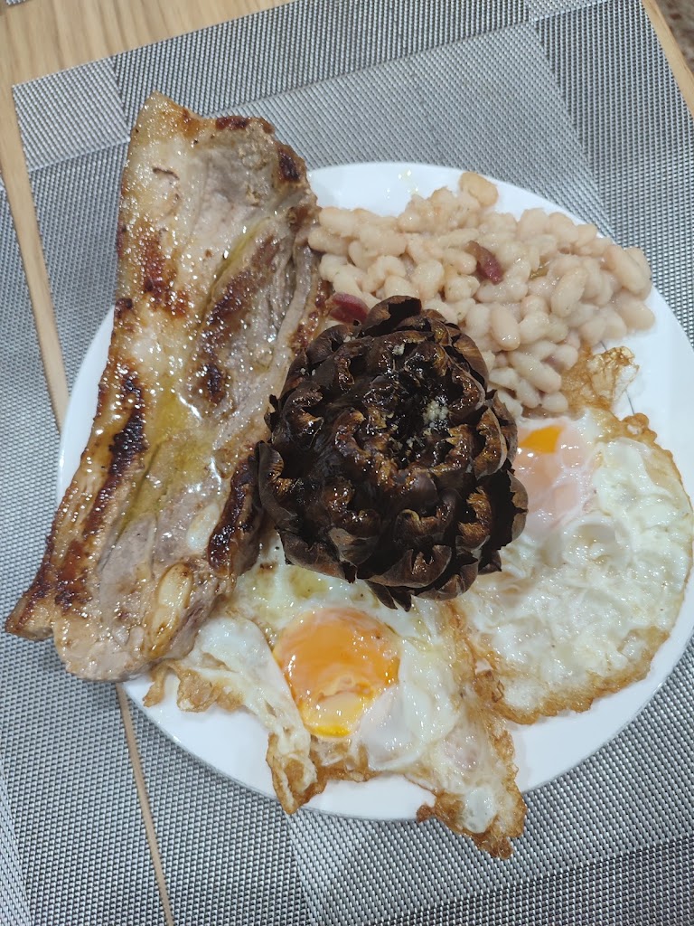 Can Juve — Comida y bebida