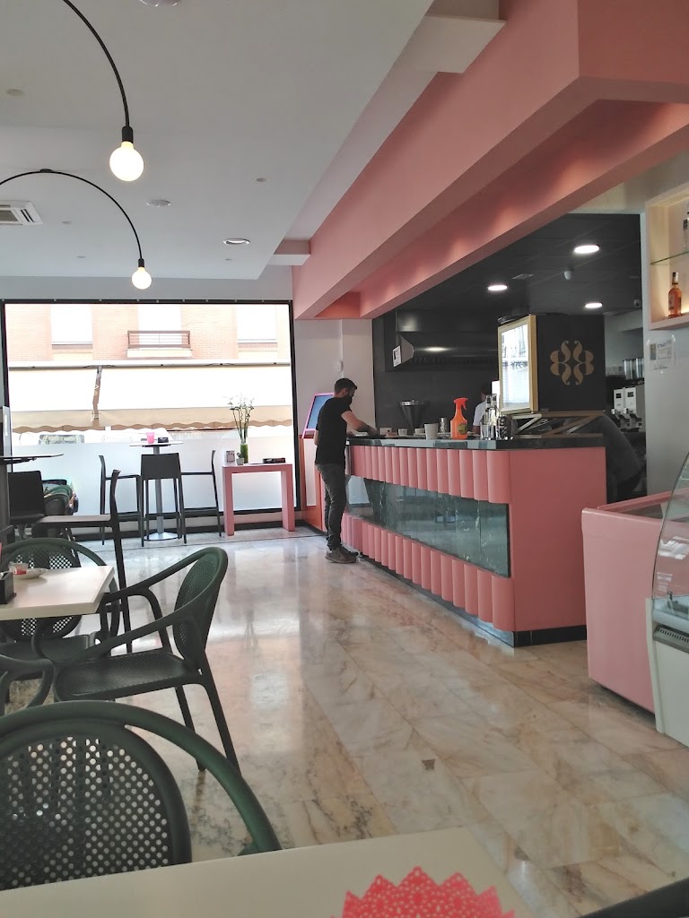 Cafeteria Las Mellizas — Ambiente