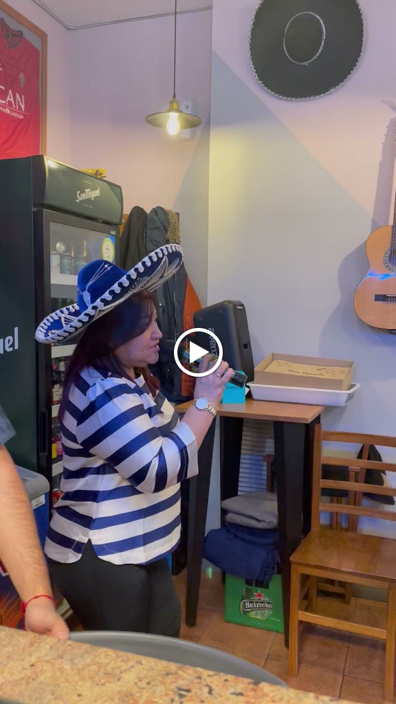 Cafe -Bar La Fragata — Videos