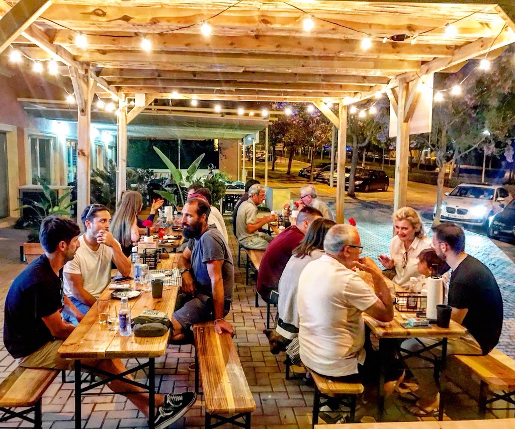 Bang Bang Burger Javea — Ambiente