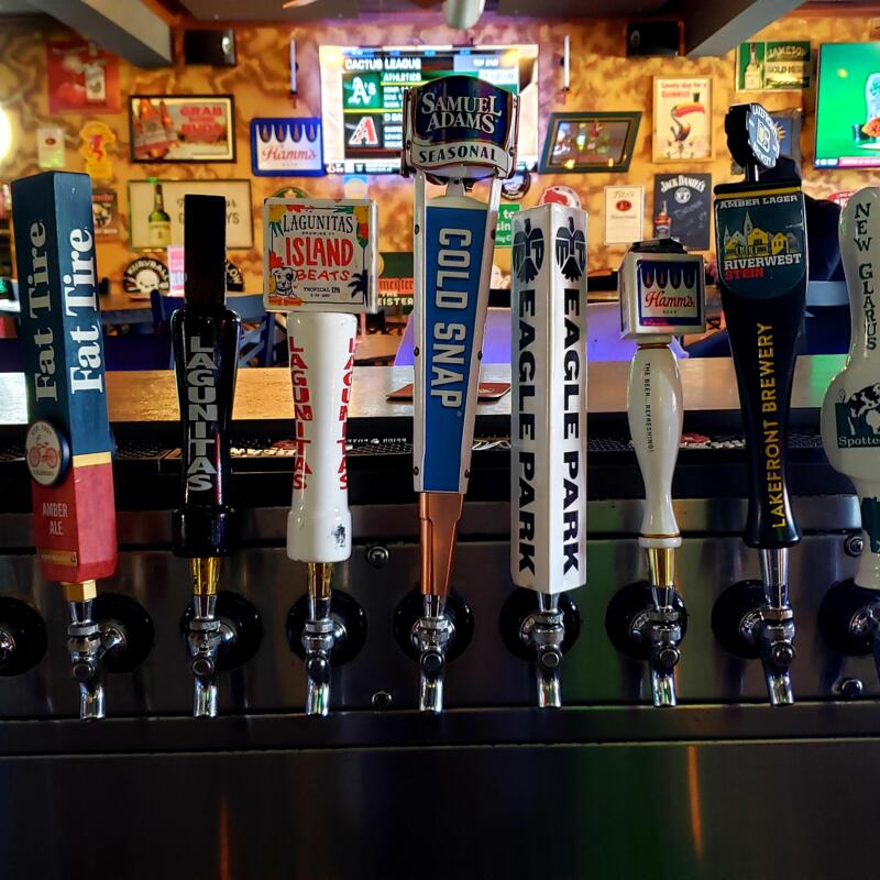  Aliota's Pub & Grill