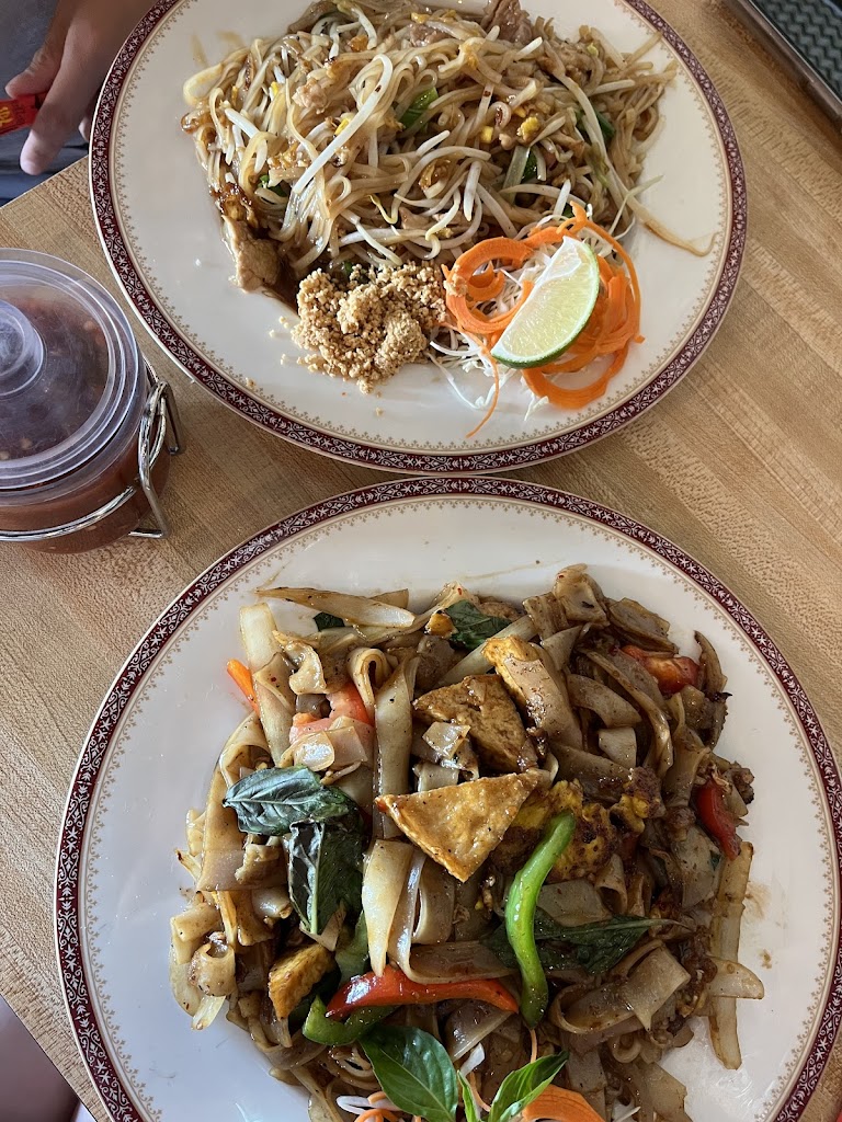 Bake & Cook Thai Restaurant