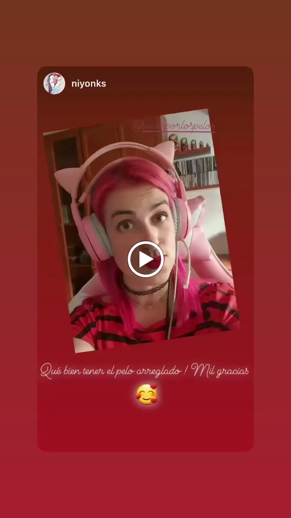 Salon Por Los Pelos — Videos