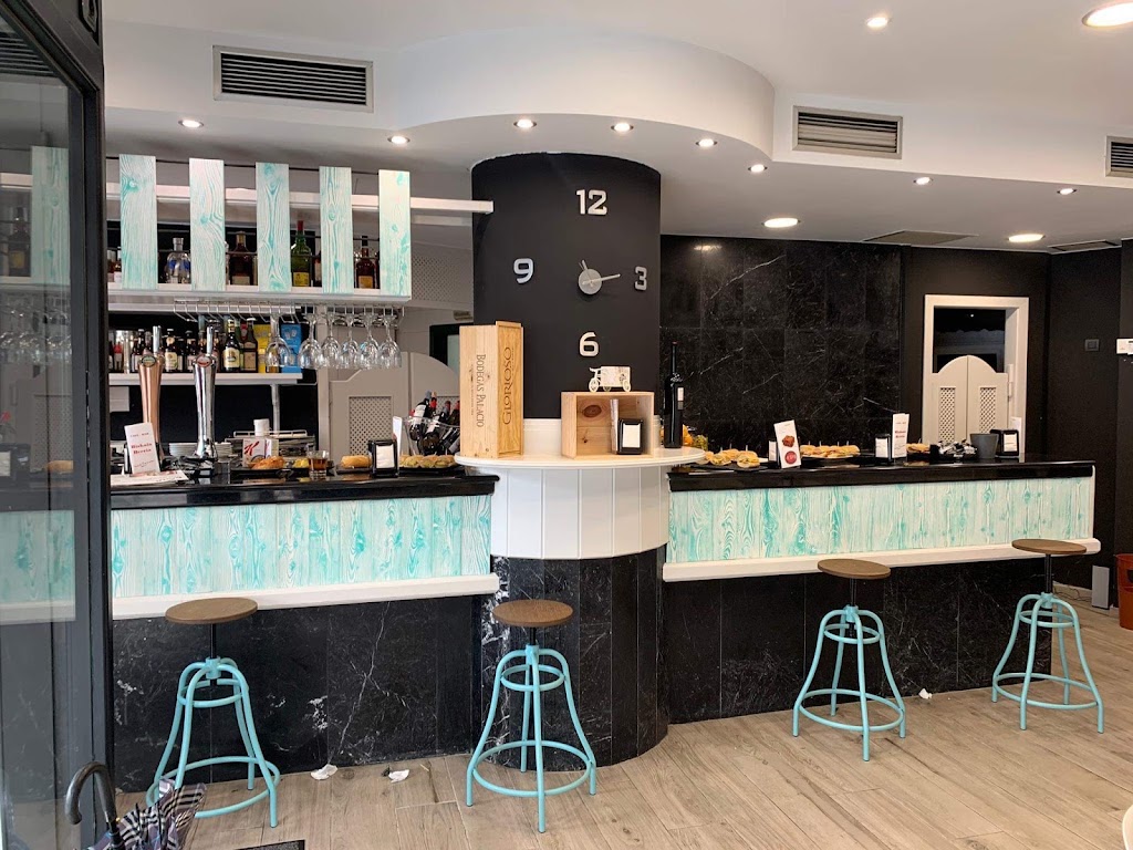 Bar cafeteria Bizkai berria — Ambiente