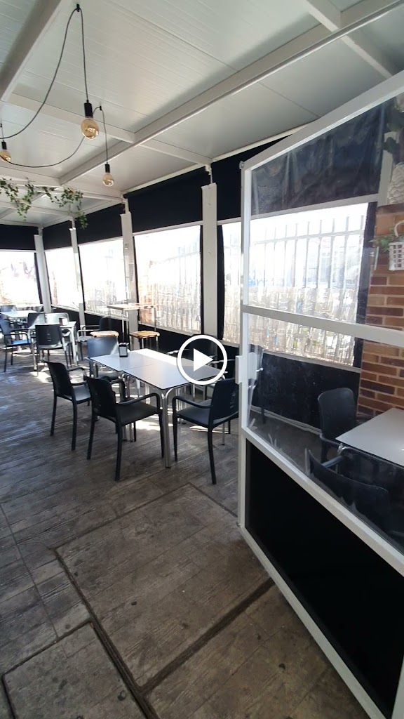 Restaurante Los Mundos de Daysa — Videos