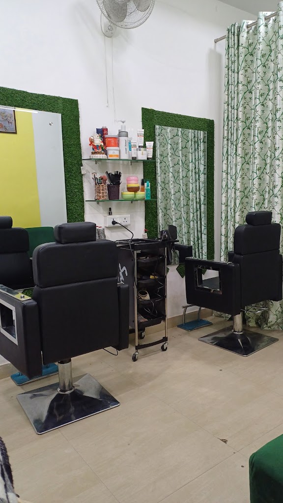 New Velly Professional Saloon