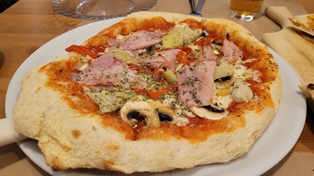 Restaurante Santoro Cocina Italiana Y Obrador — Prosciutto