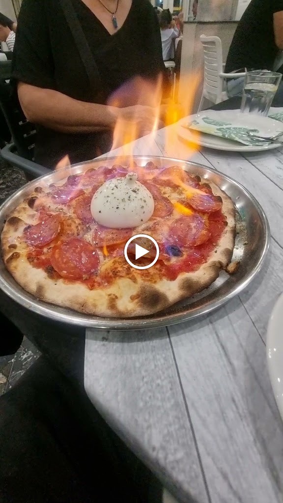 Restaurante Tutto Italia — Comida y bebida