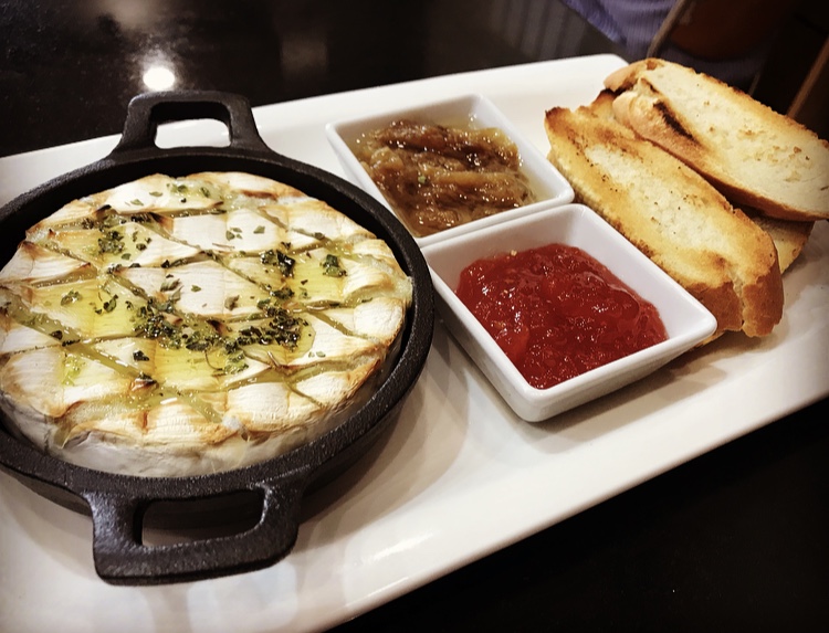La Porxada, restaurante pizzeria — Comida y bebida