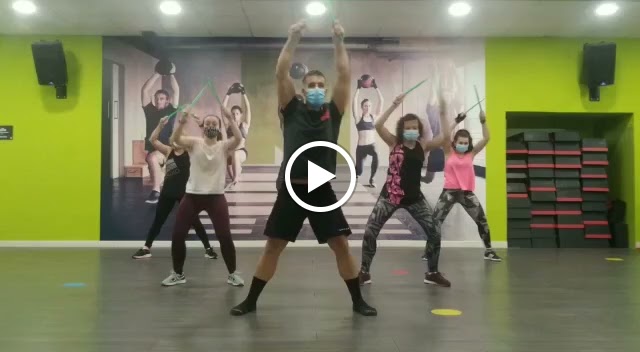 MABUNI: GIMNASIO CON PISCINA — Del propietario
