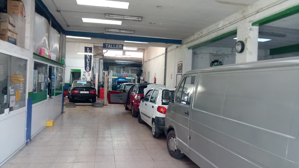 Auto reparacio R. Riera