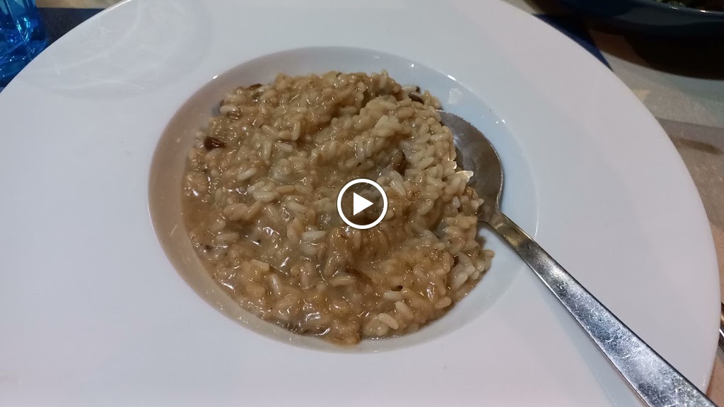 Taberna do Varadoiro — Comida y bebida