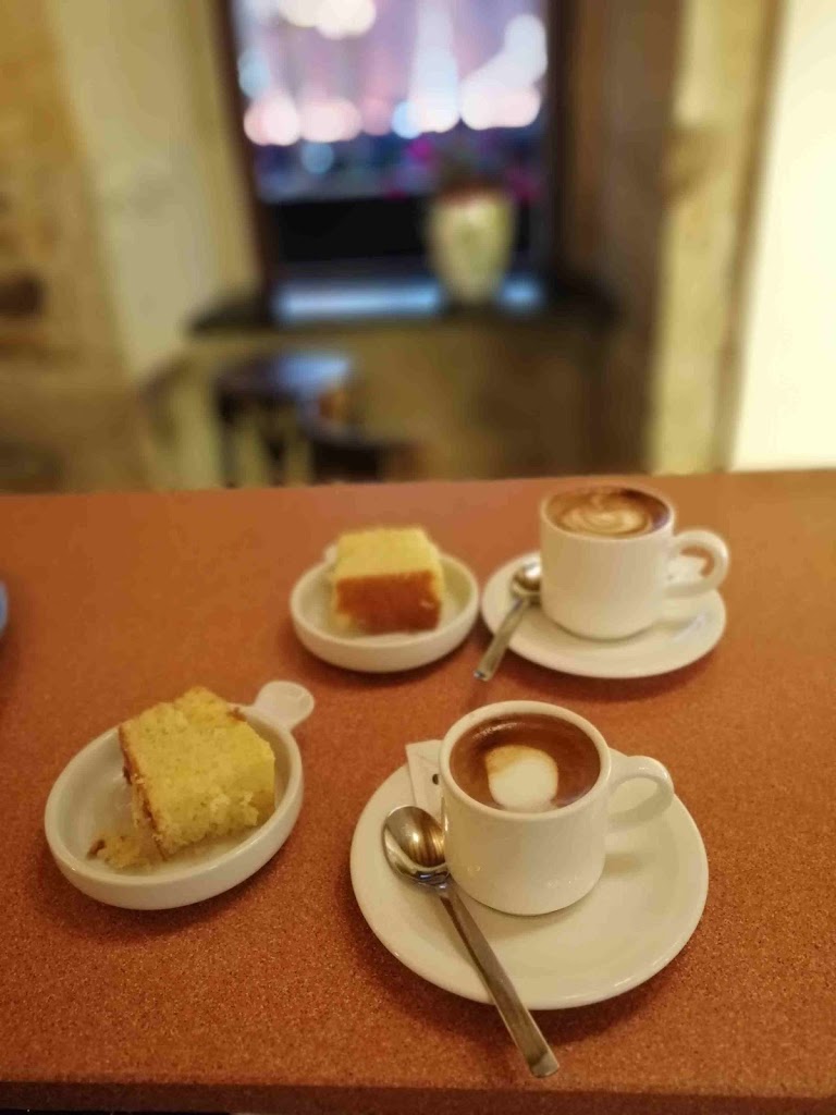 RECANTOS BAR — Cafe