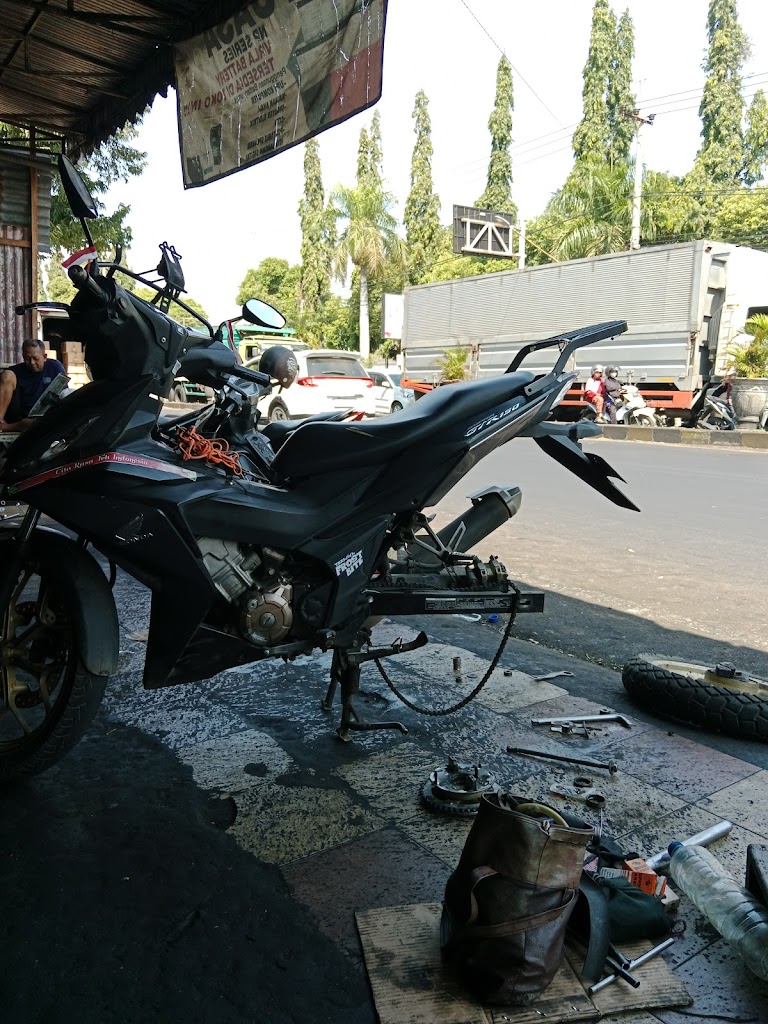 Bakti Motor