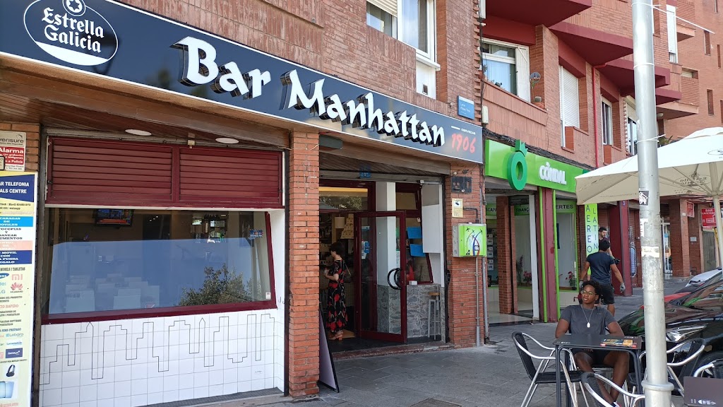 Bar Manhattan