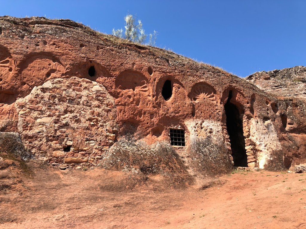 Oratorio o Eremitorio Rupestre de Valdecanales