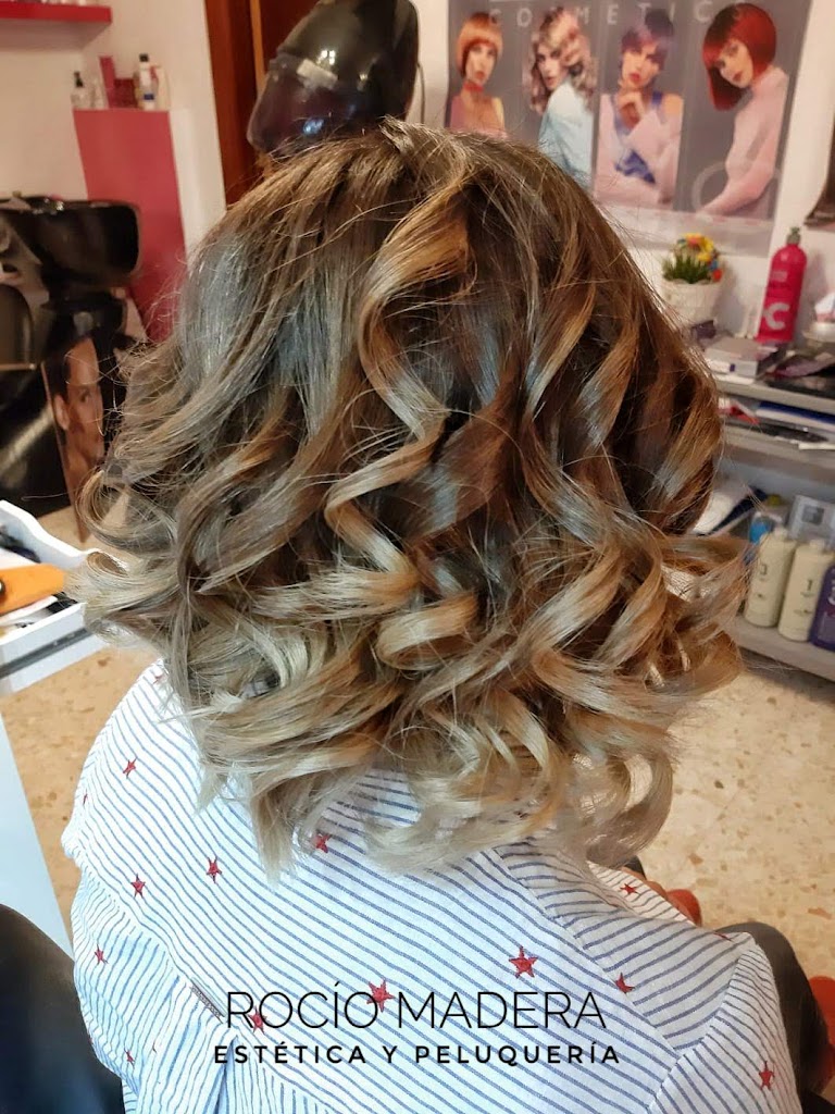 ROCIO MADERA ESTETICA Y PELUQUERIA