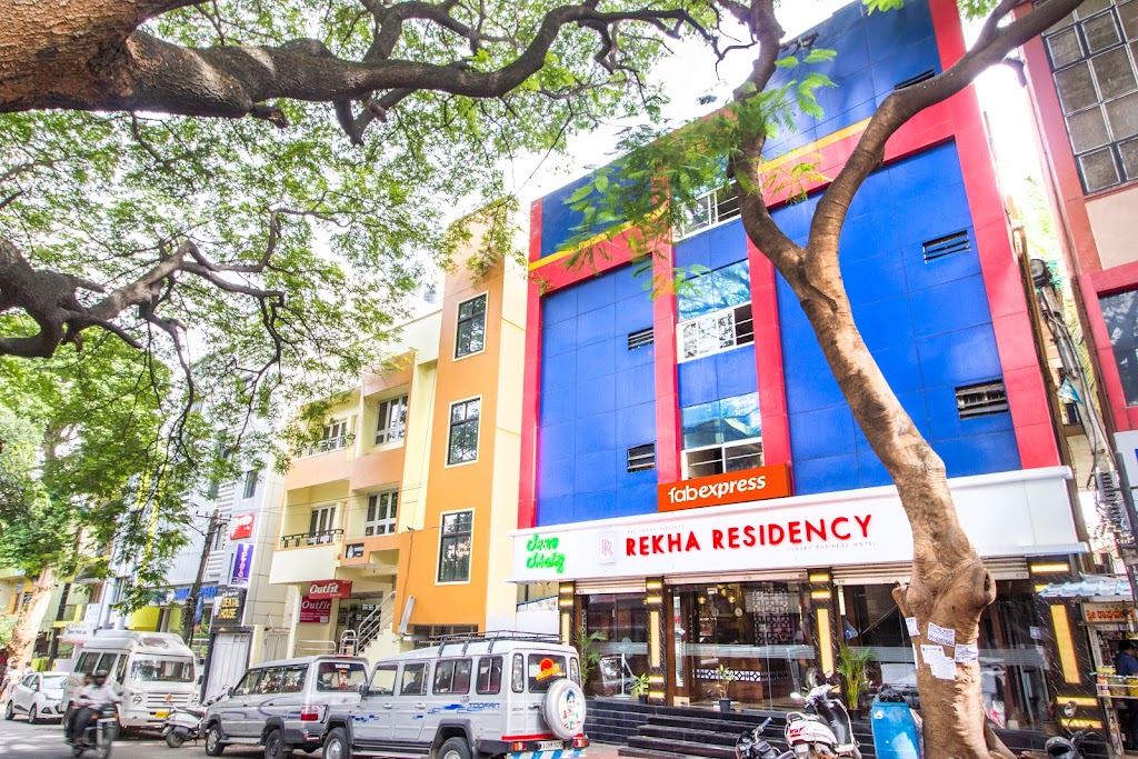 FabExpress Rekha Residency