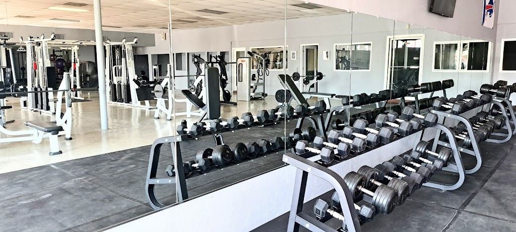  THE NO LIMITS GYM 2