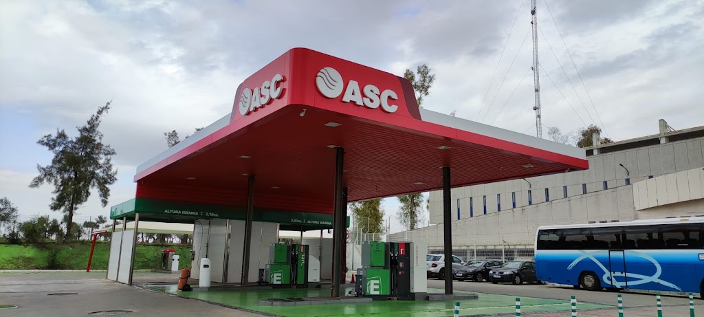 Estacion de Servicio ASC en Mairena del Aljarafe, Sevilla — Exterior