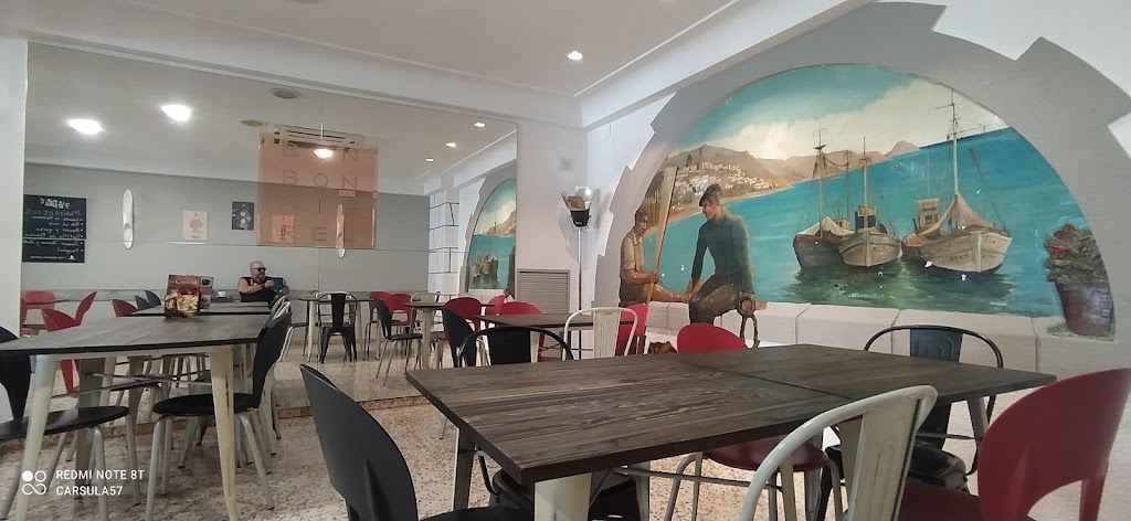 La Bonbonniere altea — Ambiente