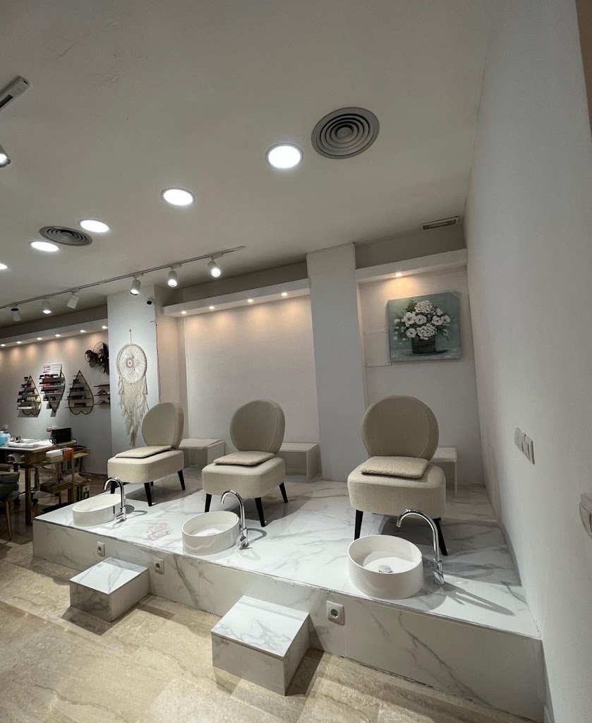 Liuinna unas — Interior