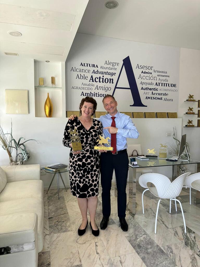 Asten Realty(r) — Del propietario