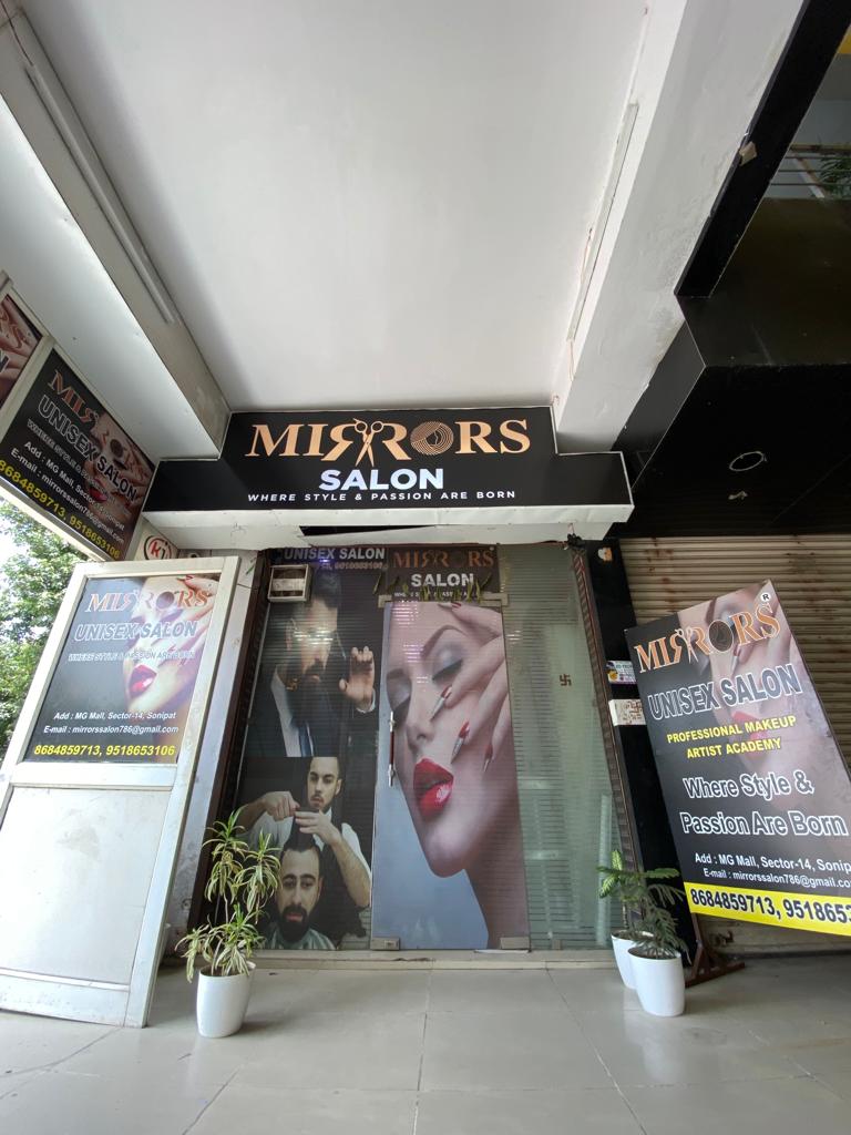 Mirrors Unisex Salon