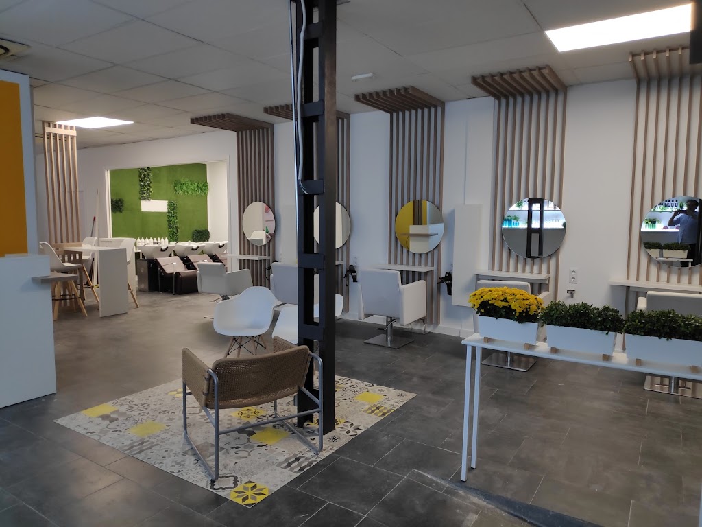 CODIGO3 estilistas — Interior