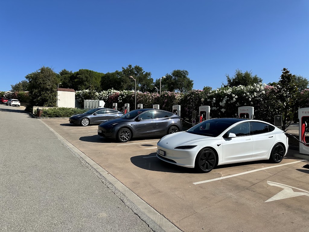 Tesla Supercharger