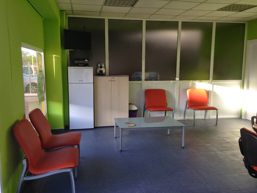 TALLERES JUAN PEDRO — Interior
