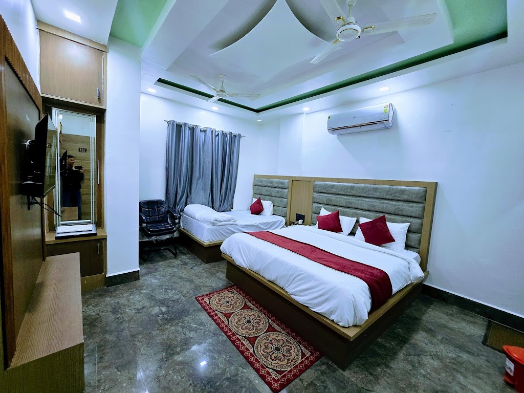 Hotel Aarav Grand
