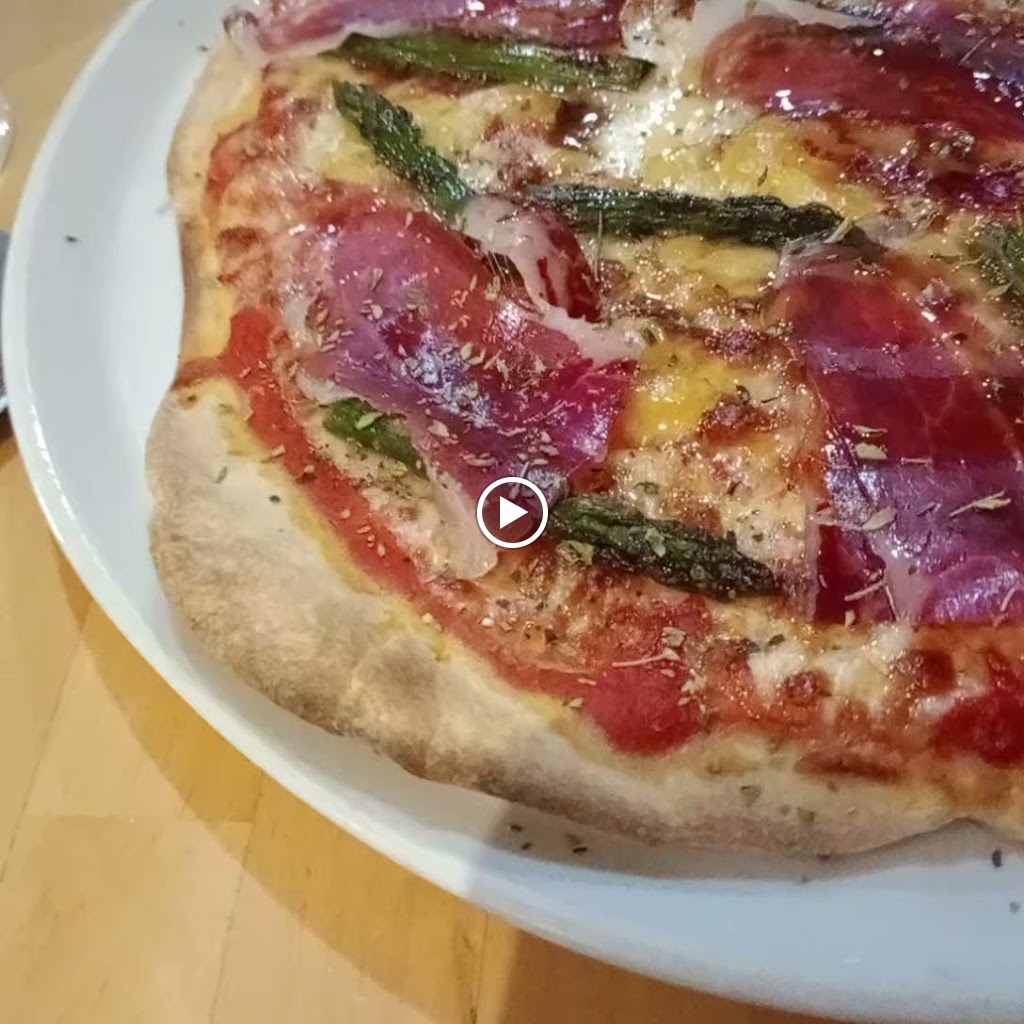 Pizzeria il Fornetto — Videos