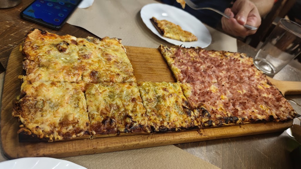 Restaurante l'ultimo chigrero — Pizza