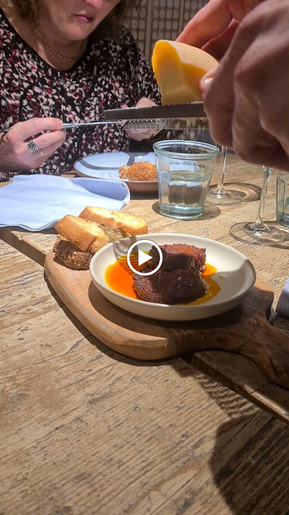 Restaurant Blau by Foodies — Videos