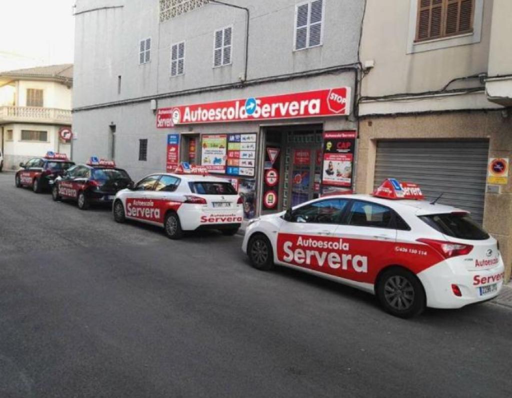 Autoescola Servera — Del propietario