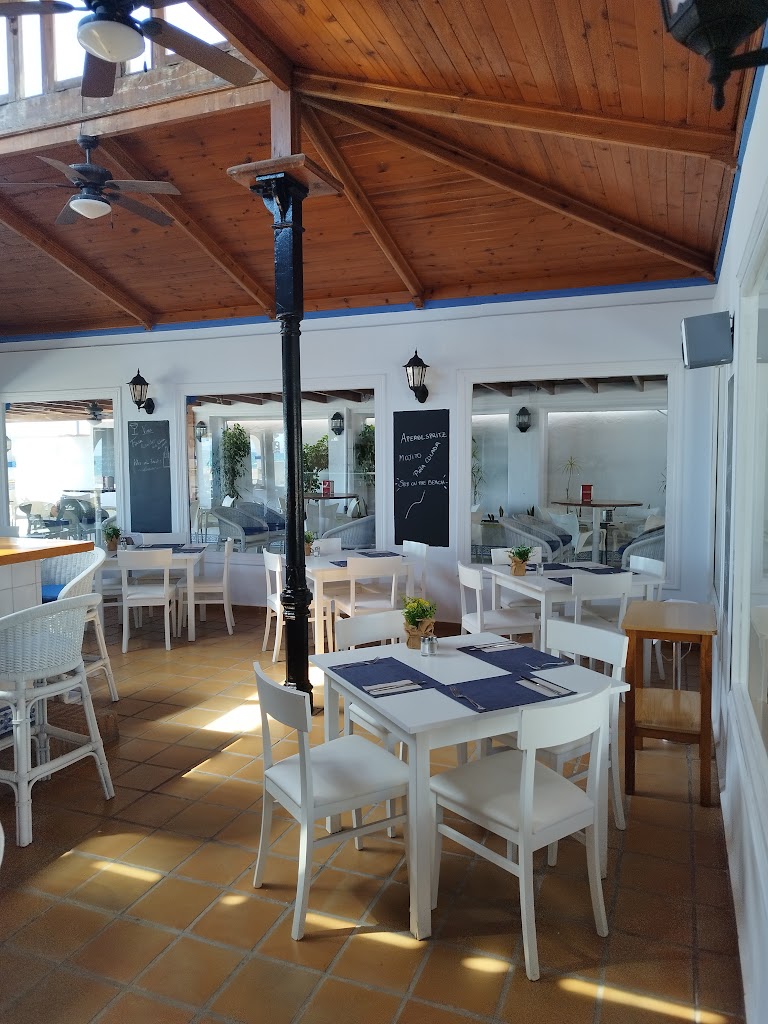 Olympo Beach Bar — Ambiente