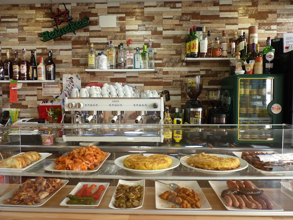 Bar Cafeteria Daroma — Ambiente