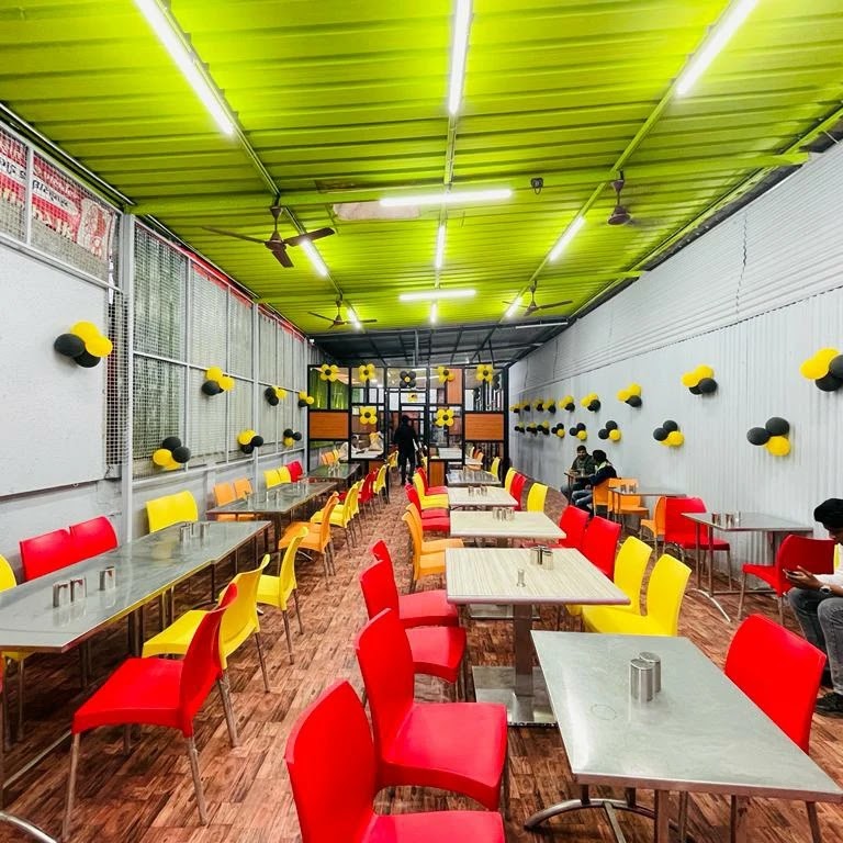 Tulsi Pavbhaji Padra Wada