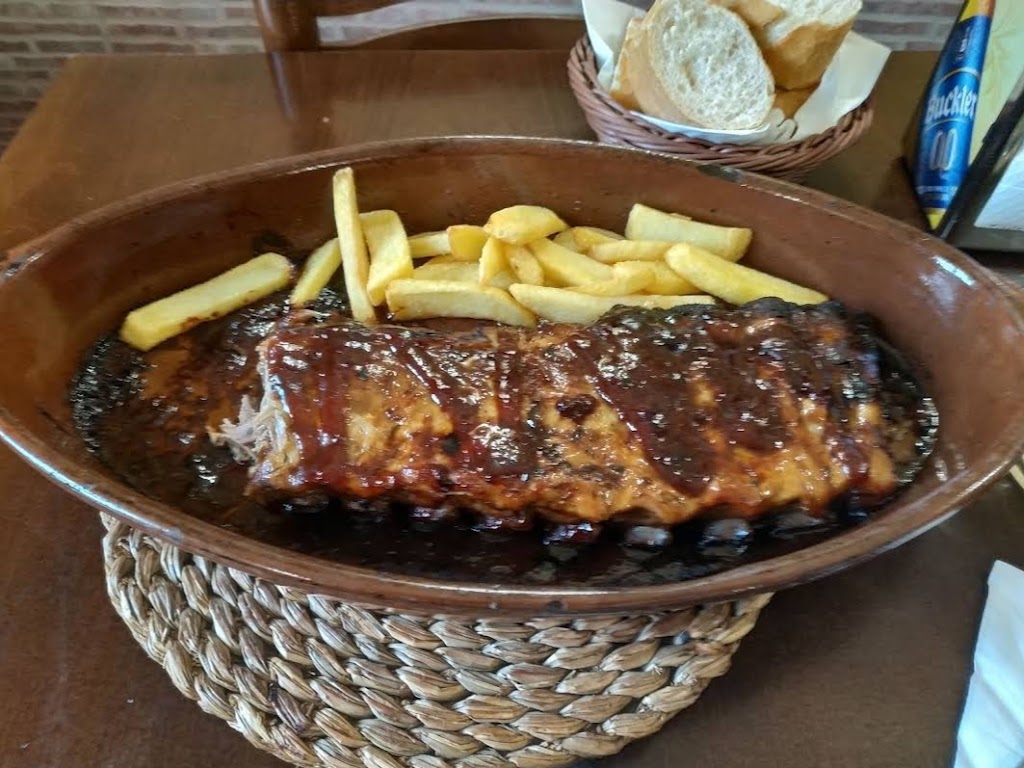 Restaurante La Casona de Ciempozuelos — Comida y bebida