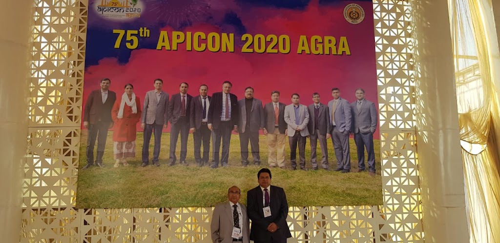 Dr. Dr Vijay Pagare Senior Physician Bp Diabetes Thyroid Fever Asthma Doctor Treatment Bhopal