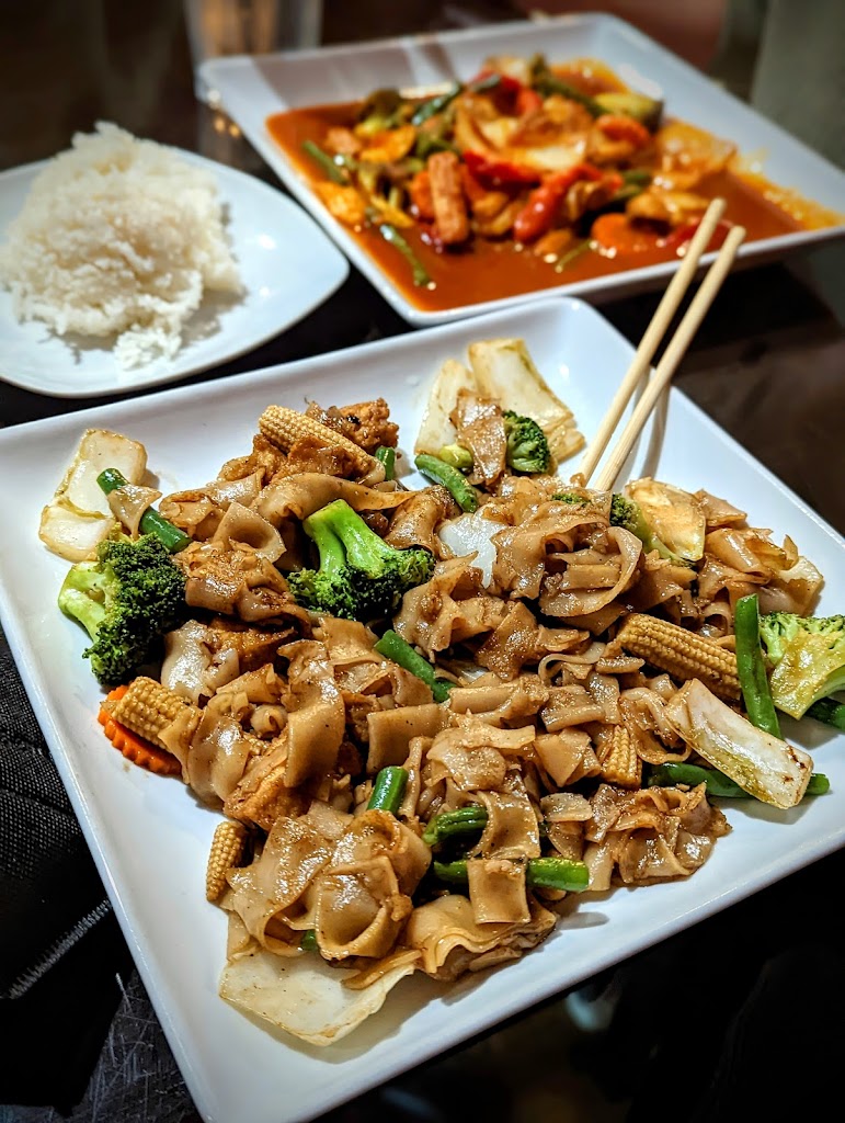 Thai Avenue Restaurant